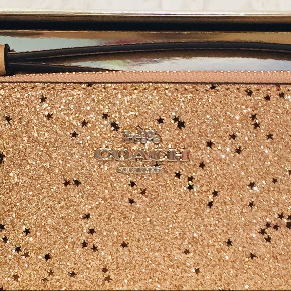 Coach F38641 Gold Boxed Star Glitter Wristlet - Picture 2 of 8